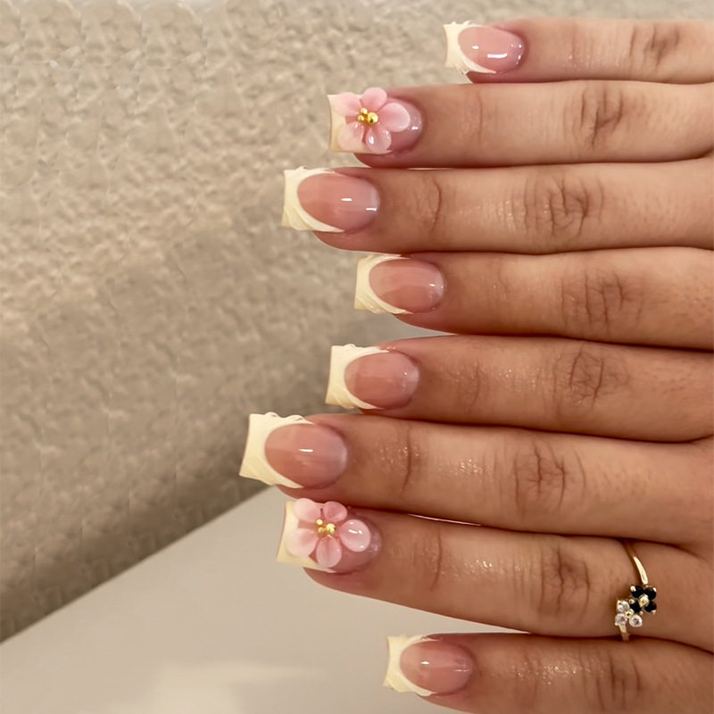 欧美跨境穿戴甲法式浮雕花朵金珠可拆卸穿戴美甲24片 短款甲片,彩妆/香水/美妆工具,美甲工具,淘宝优惠券,粉丝福利购,淘宝优惠卷