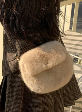 进口水貂包马鞍包珍珠貂米色整皮秋冬时尚皮草链条斜挎单肩毛绒包