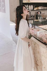 226-A116-P105 2022夏季新款中长款连衣裙女 控价158图片