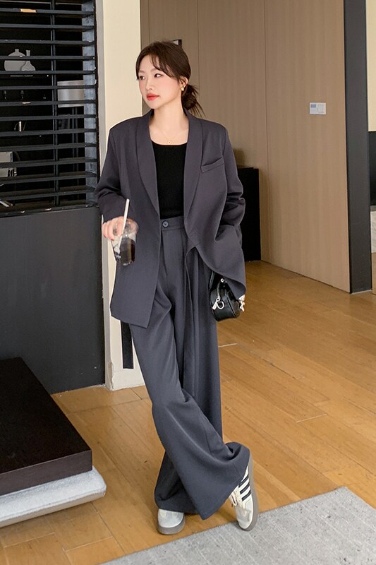 灰色上班通勤穿搭西装套装女2025新款初春高级感西服阔腿裤两件套,女装套装/套裙,惟卡贝娜