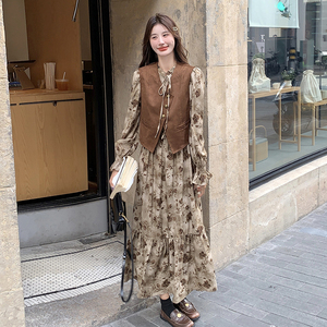 2025春秋新款法式复古温柔碎花连衣裙女美拉德马甲长裙图片