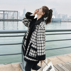 已出货226-A222-P185  2023韩版拼羊羔毛毛呢外套女 268图片