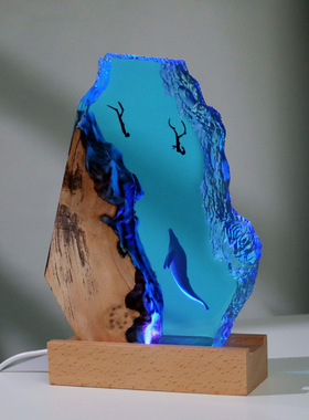 家居饰品海洋鲸鱼潜水员艺术摆件实木树脂夜灯礼物