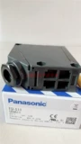 Spot Panasonic Panasonic Новый подлинный оригинальный оригинальный EQ-511 EQ-512 Отражающий фотоэлектрический датчик EQ-512