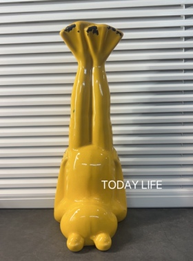 小院阳台装饰倒立黄青蛙