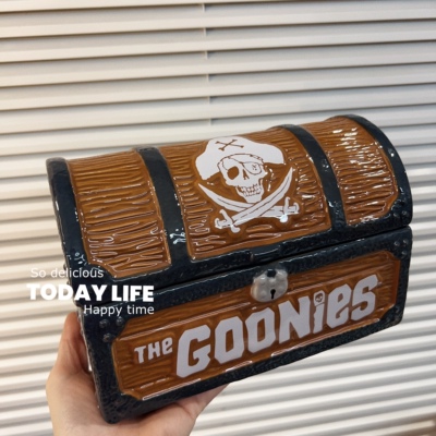 外贸稀有款！七宝奇谋海盗宝箱饼干罐 密封零食罐/装饰摆件