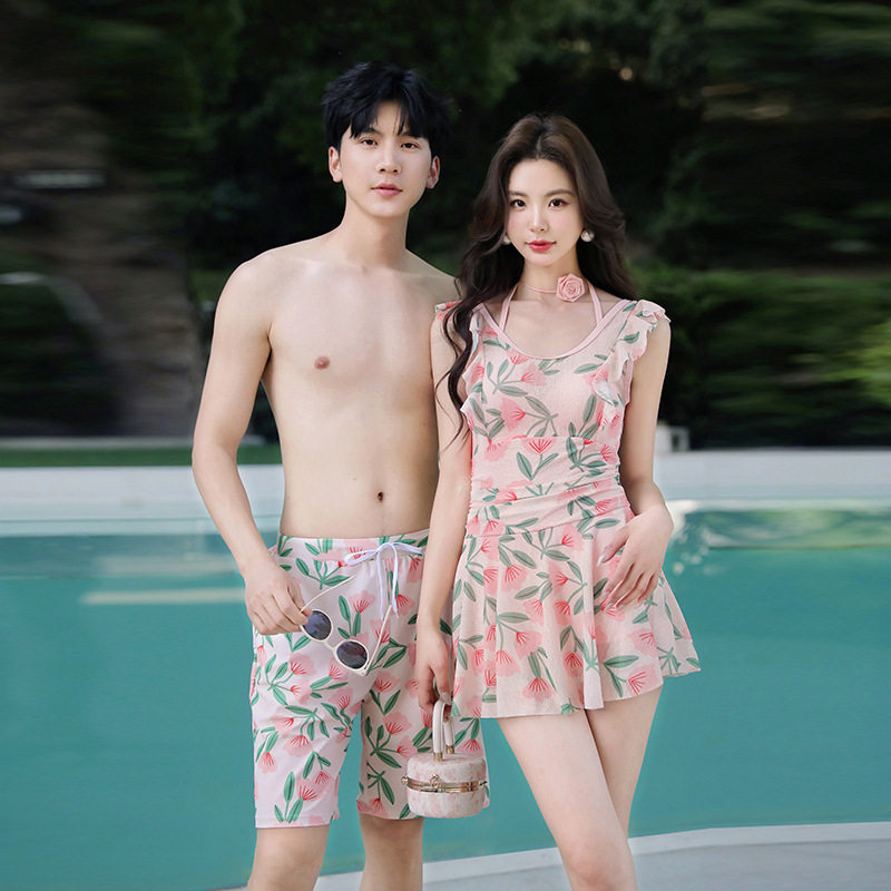 时尚情侣游泳衣韩版气质钢托小胸聚拢保守平角裤连体游泳装沙滩裤