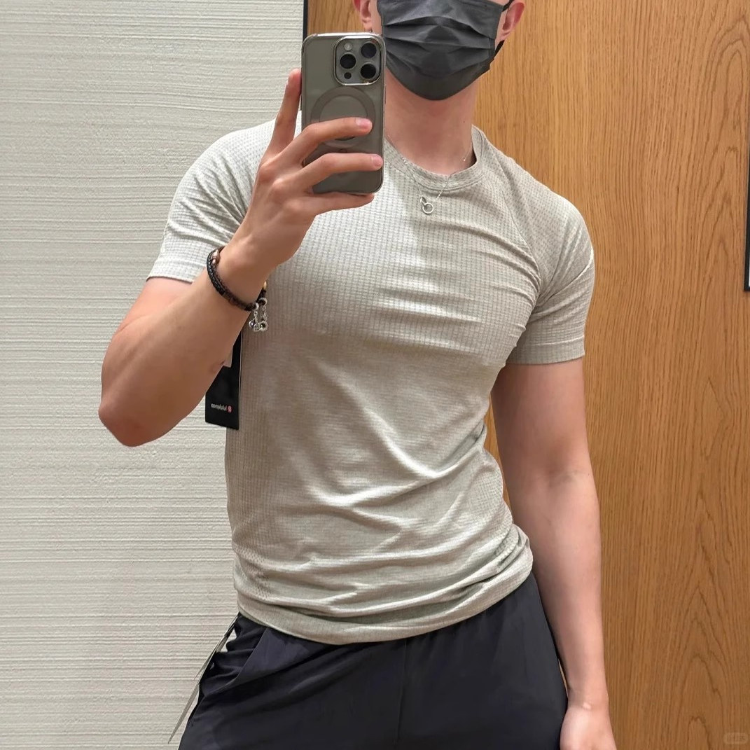 COOL网眼透气夏季男运动户外短袖