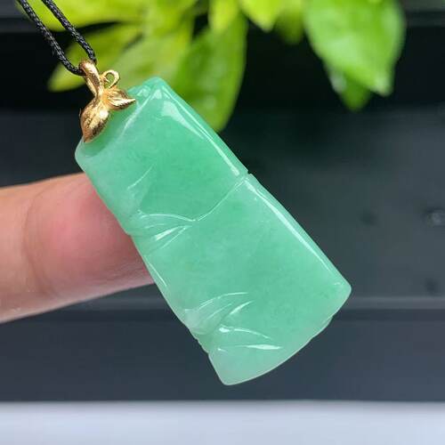 天然缅甸翡翠A货翠阳绿竹节吊坠完美实拍玉吊坠女款项链吊坠礼品