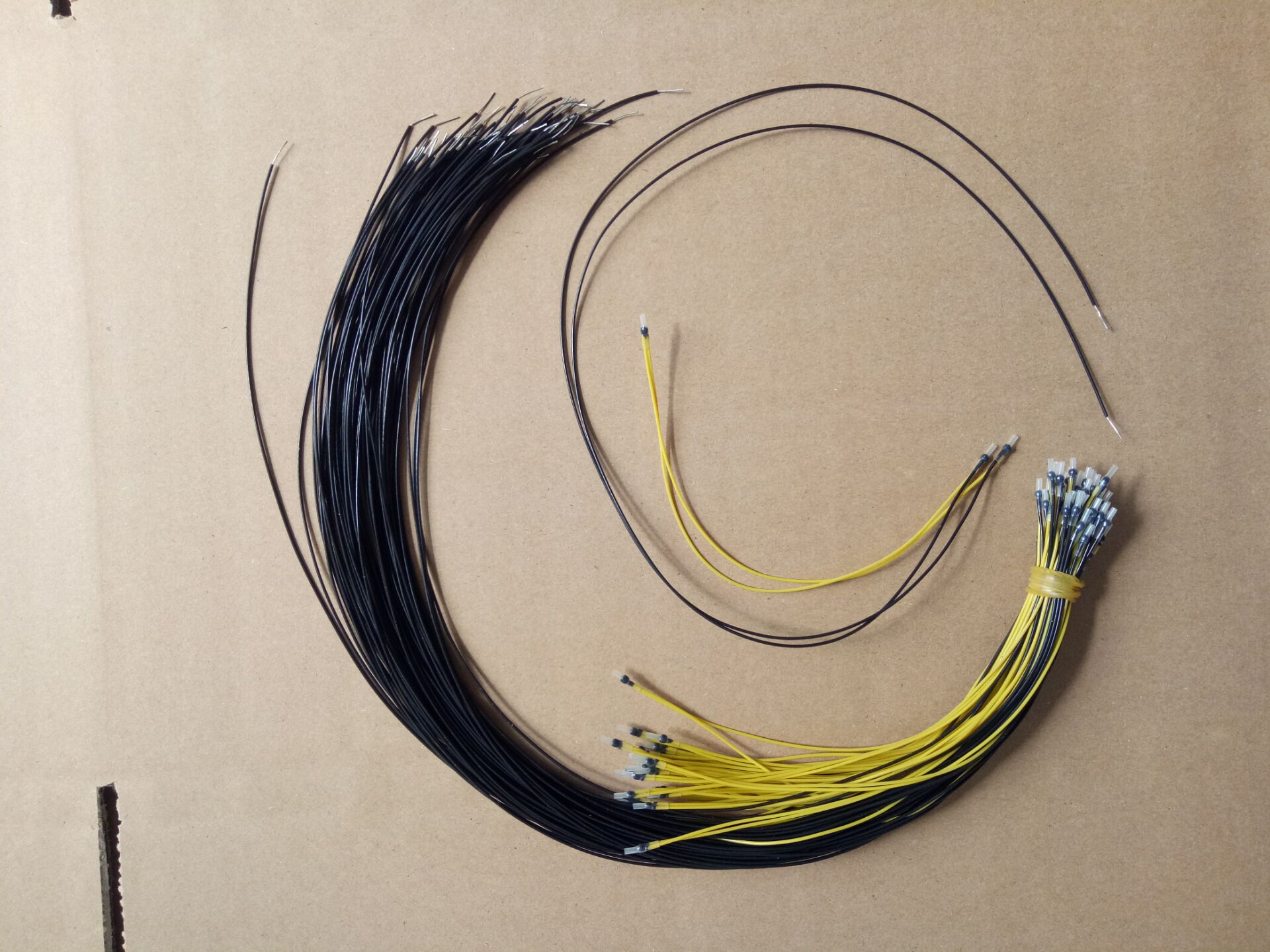 PTC热敏电阻传感器MZ6-150-DS