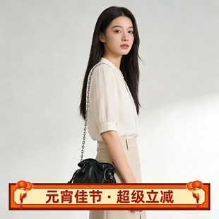 女包斜挎通勤2026新款休闲百搭抽绳福袋包水桶包手拎人气原创设计