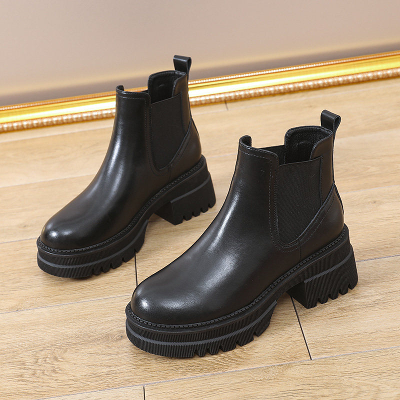 마틴 부츠 여성용 영국 스타일 첼시 부츠 가을 겨울 2024 새로운 두꺼운 밑창 굴뚝 부츠 여성용 다용도 두꺼운 뒤꿈치 짧은 부츠