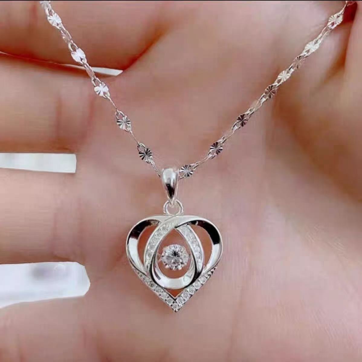 S999足银心形闪钻项链送女士礼品
