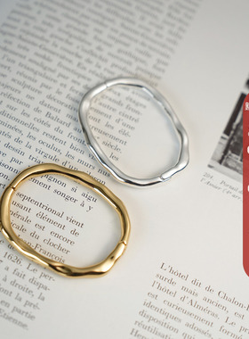 高级轻奢金属水波纹手镯