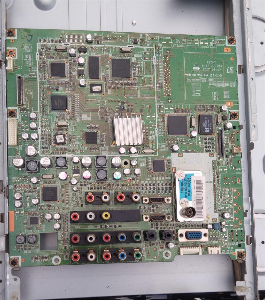 三星LA52F81B  拆机主板 BN41-00919B配屏LTA520HC05