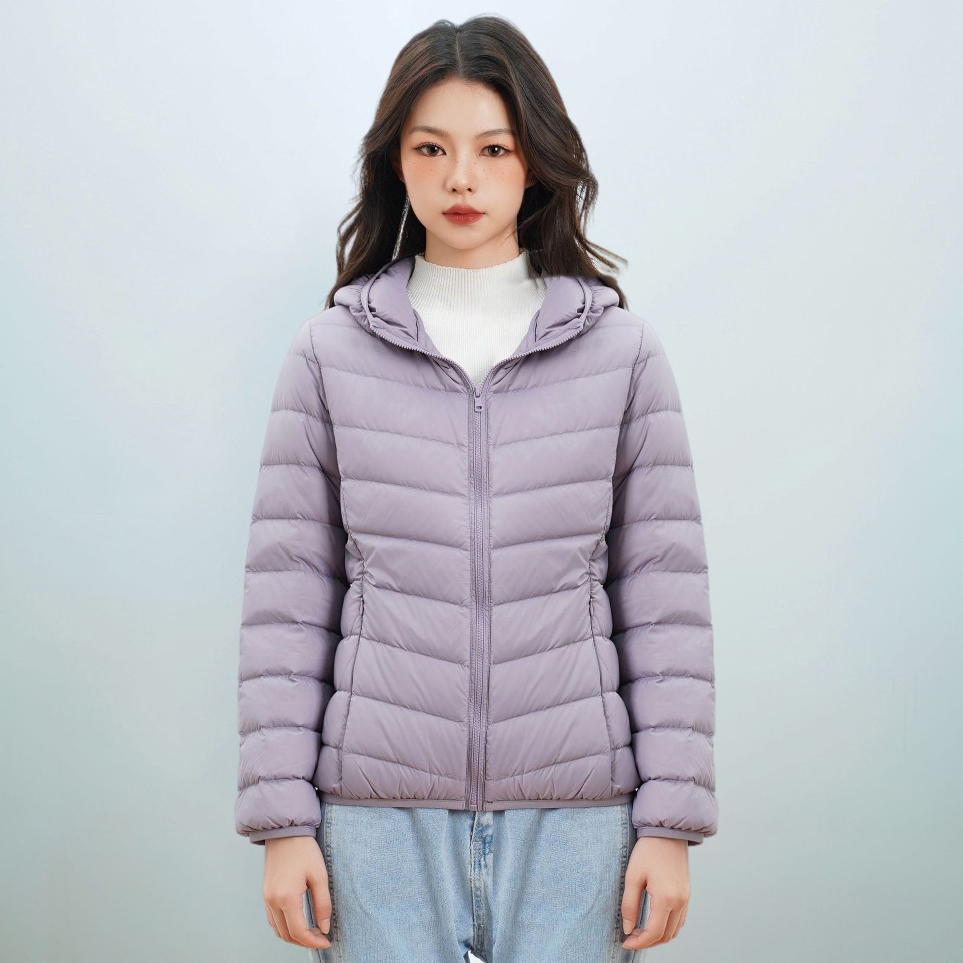 秋冬新国标90绒女款轻薄羽绒服