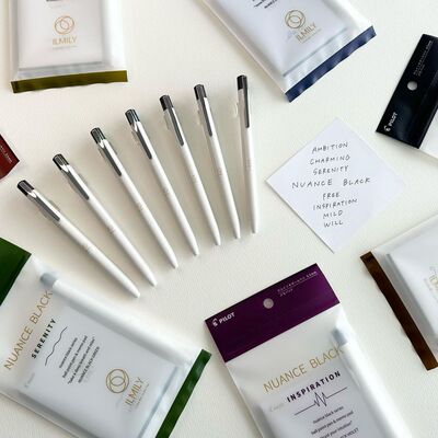 五彩斑斓的黑nuanceblack中性笔