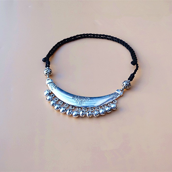 民族风苗银锁骨月牙项圈苗族儿童舞蹈演出项链铃铛气质个性饰品