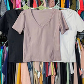 运动短袖 T恤跑步训练紧身透气显瘦健身上衣 V领瑜伽服裸感速干短款