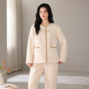 冬天套装 加厚款 加绒家居服女士复古中式 双层珊瑚绒睡衣女秋冬季