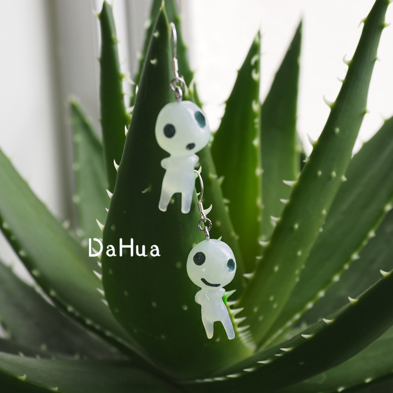 原创日系动漫树精灵夜光银耳环