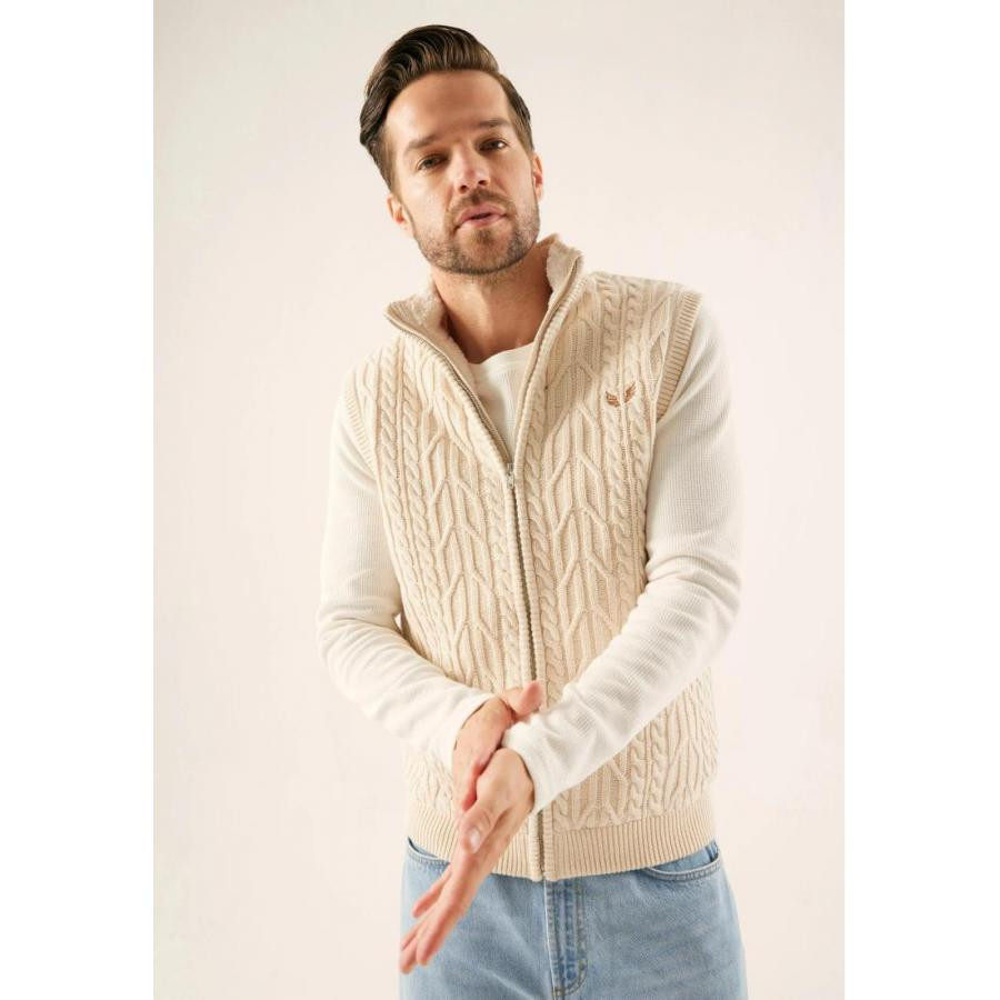 赞美女当家英国代购2025年秋季新款纯色麻花精致绅士针织休闲马甲