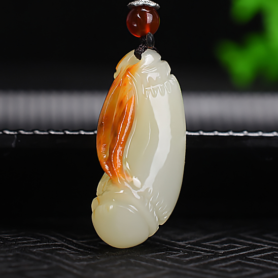 天然新疆和田玉白玉籽料竹节吊坠