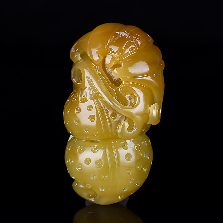 天然和田玉糖料蝙蝠花生如意吊坠糖玉福寿如意一生项链挂件籽料
