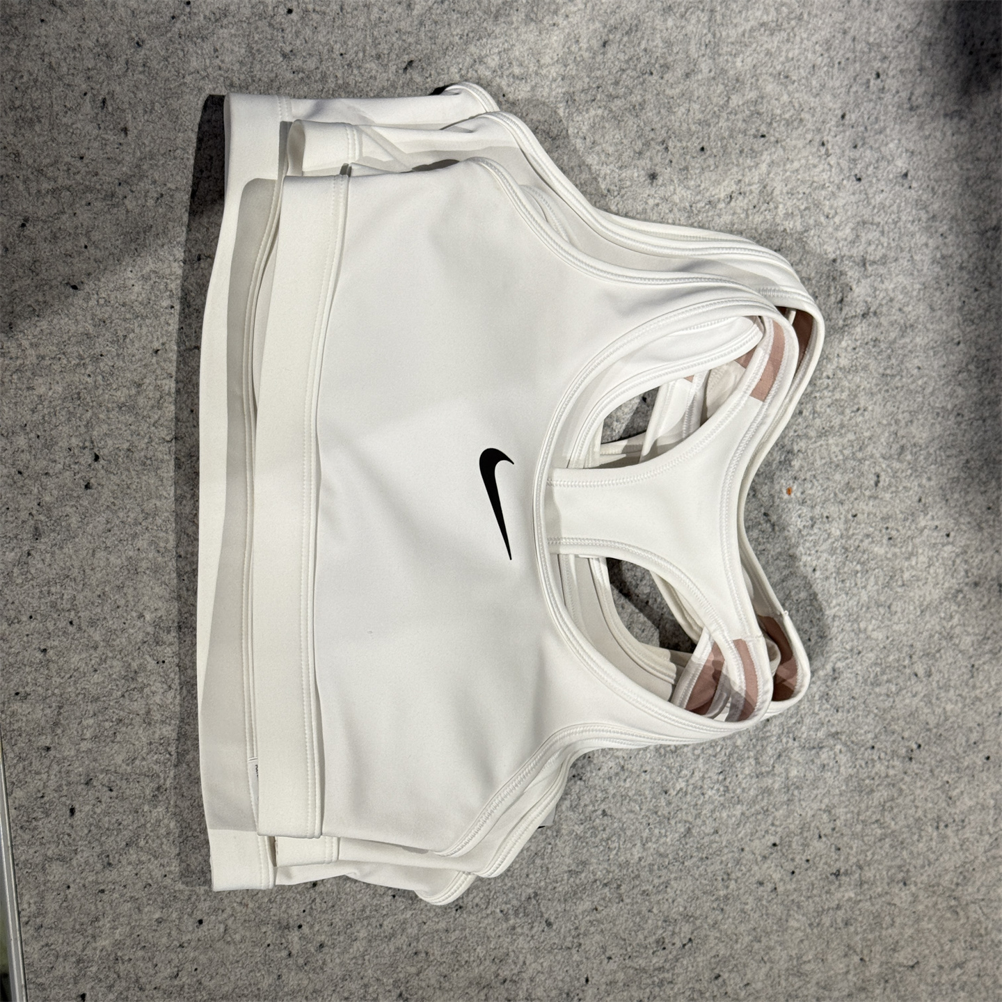 NIKE耐克运动内衣舒适训练BRA瑜伽Y字宽肩带健身文胸DX6822-100