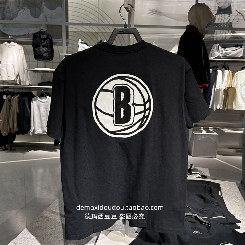 Nike/耐克篮球运动圆领短袖T恤