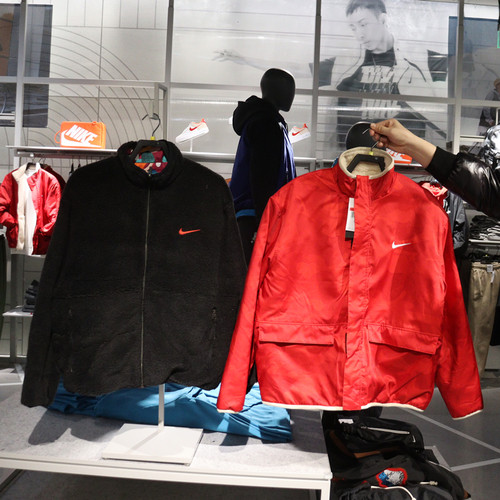 Nike/耐克男双面穿夹克外套