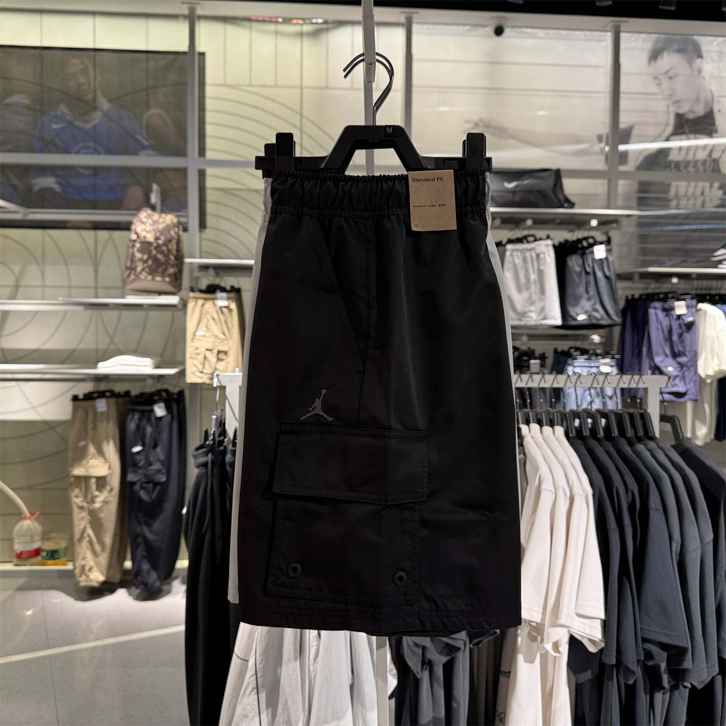 Nike/耐克Jordan男子新款休闲工装透气运动中长裤短裤HV9684-010