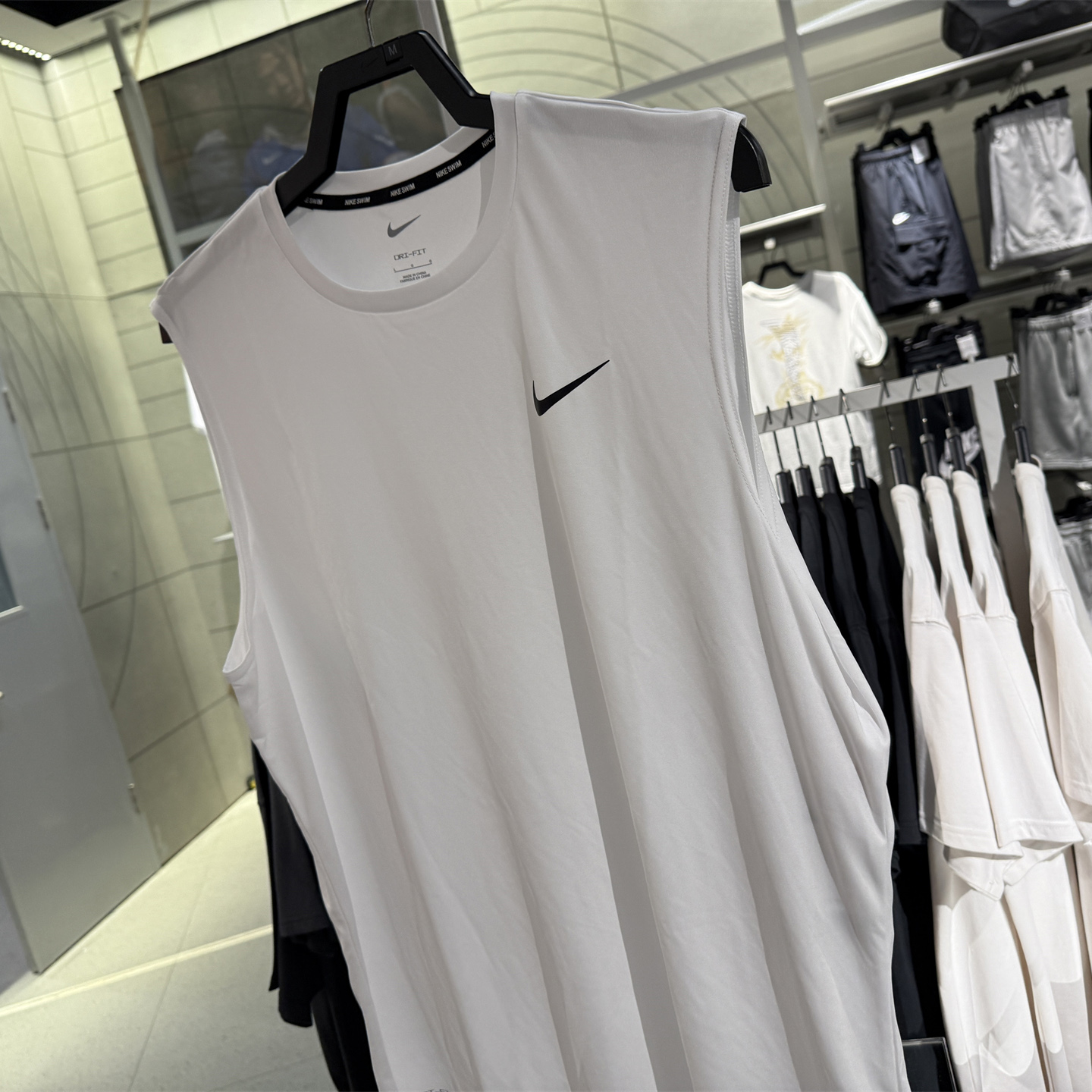 耐克2025夏新款男子透气速干训练跑步圆领无袖背心DM3762-010-100