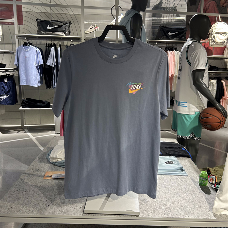 NIKE/耐克 男子运动休闲法斗卡通印花纯棉透气短袖T恤 FD6637-493