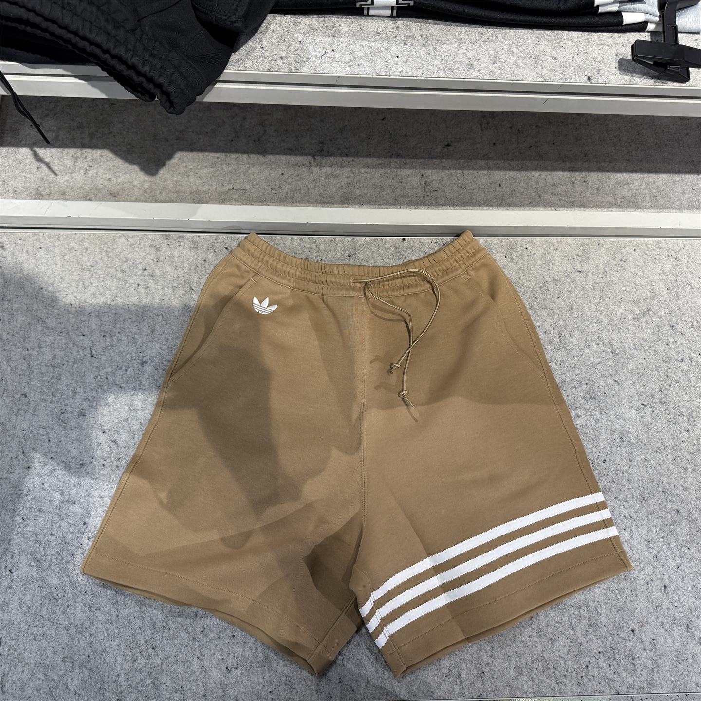 专柜正品adidas阿迪达斯三叶草男子NEU C SHO运动休闲短裤JC9940