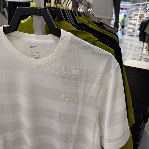 专柜正品NIKE耐克男透气速干导湿圆领训练短袖休闲T恤HJ3152-133