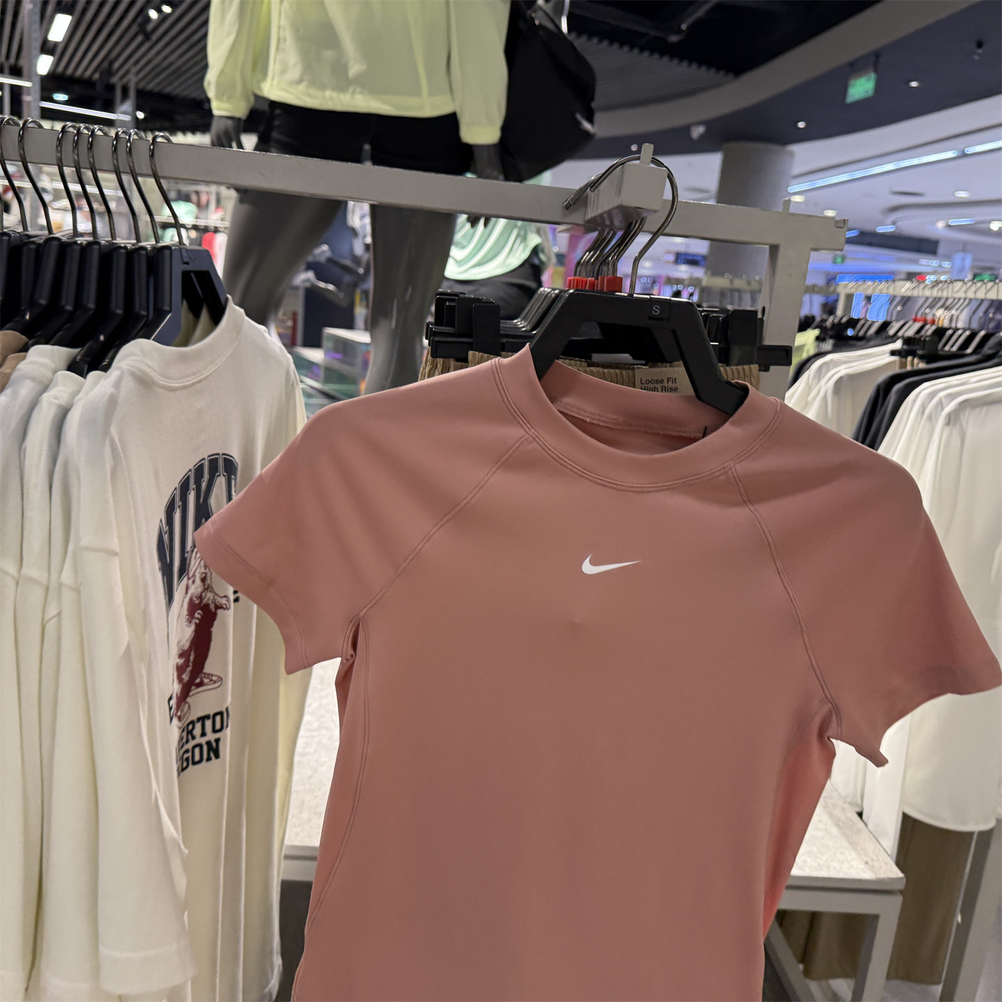 专柜正品NIKE耐克女百搭时尚圆领滔搏运动休闲短袖T恤FV7843-464,运动服/休闲服装,运动T恤,淘宝优惠券,粉丝福利购,淘宝优惠卷