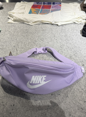 Nike耐克斜挎包腰包男包女包春季新款收纳潮单肩包胸包DB0490-512