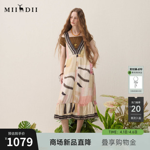 新品 绑带抽褶浪漫度假A型女261ML0064 2026春季 谜底印花连衣裙无袖