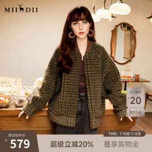 谜底毛毛外套女2025冬疗愈绒感复古百搭格纹宽松棒球服258MW5503