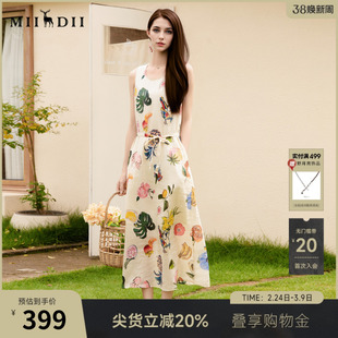 谜底花色连衣裙无袖女25秋俏皮软语度假风圆领修身长裙257ML7758