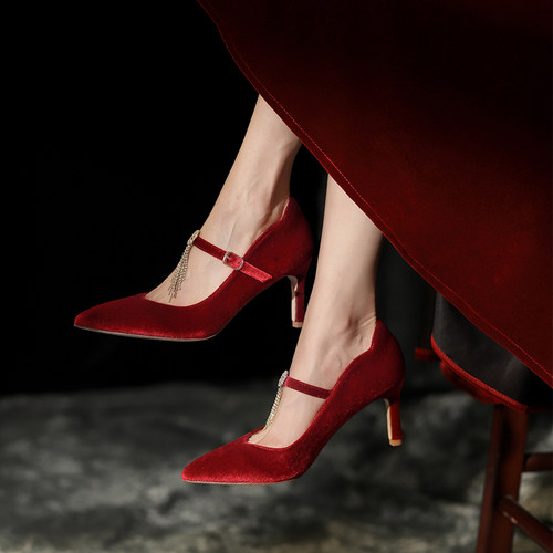 法式红色秀禾两穿新款高跟婚鞋