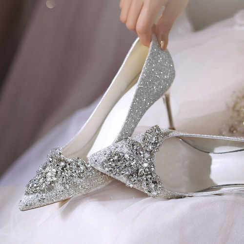 《璨星》水晶鞋2026主婚纱高跟鞋