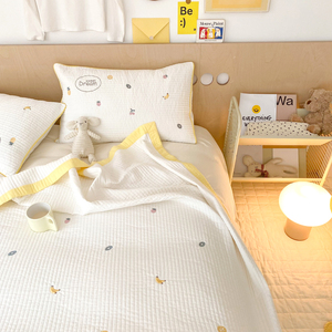 韩国绗缝精致绣花全棉床盖三件套 纯棉单件夹棉床单多功能薄被子