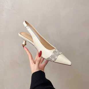 包头凉鞋女2026新款夏季法式气质细跟尖头水钻浅口一字扣带高跟鞋