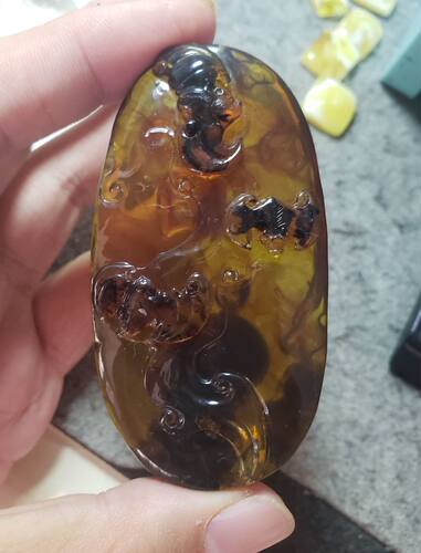 无优化缅甸琥珀吊坠溶洞蜜