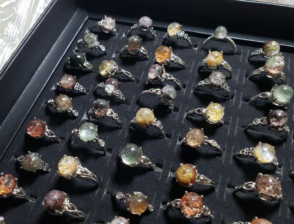 幽灵 红幽灵绿幽灵发晶水晶 戒指 1枚价格 活口 款式随机发货