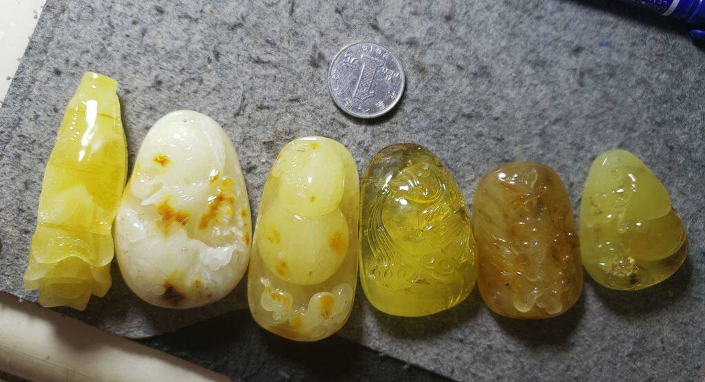 瑕疵品 蜜蜡 吊坠 坠子 尺寸见对比 克价8元左右