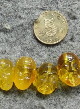 蜜蜡 金珀 罗汉 小雕件 背云 地主佛头 尺寸见对比图 Z19