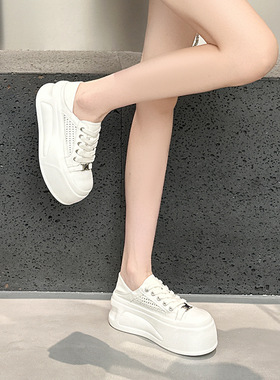 网面小白鞋女2026夏季新款轻便透气爆款镂空编织厚底运动休闲板鞋